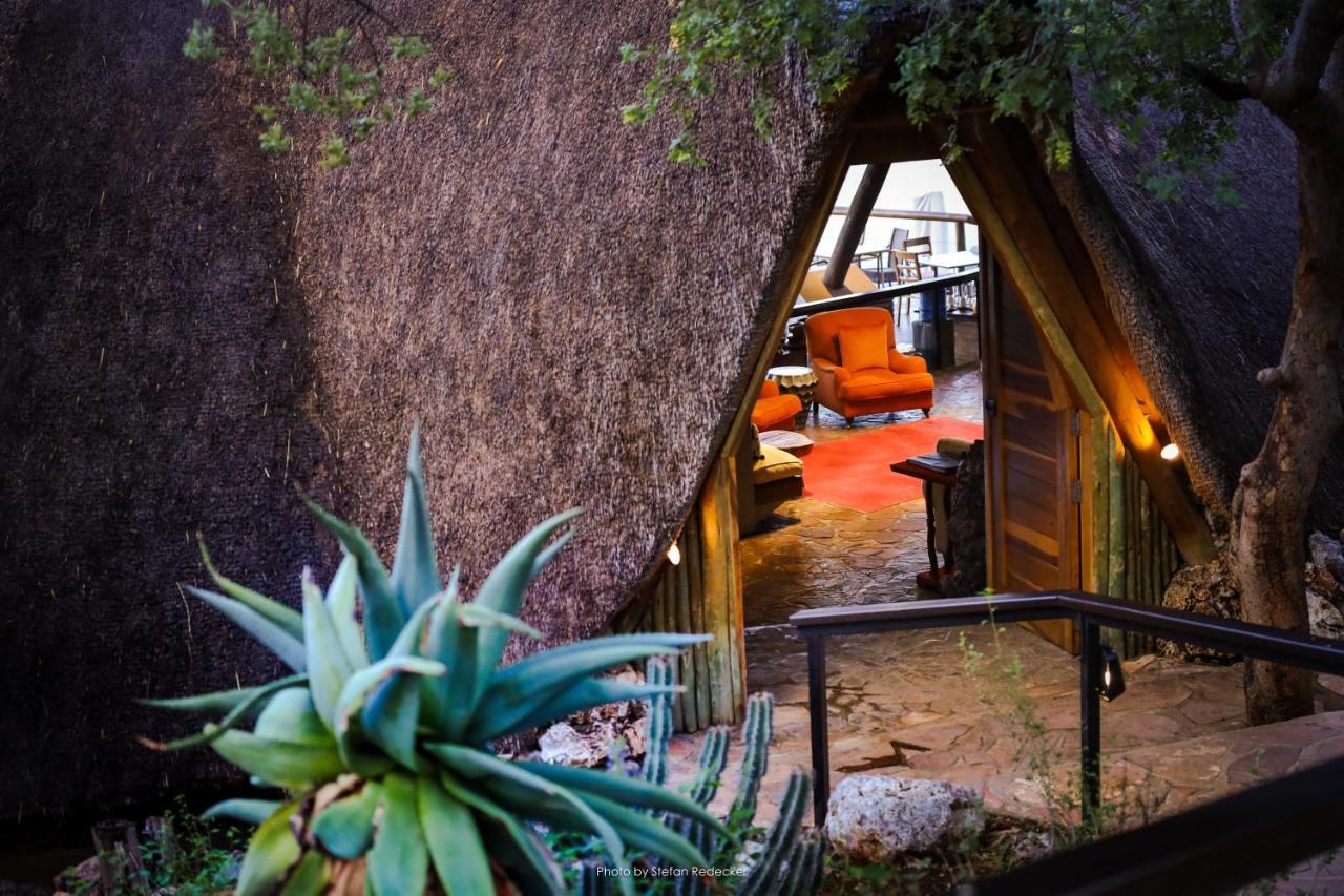 Ongava Lodge Okaukuejo Exterior photo